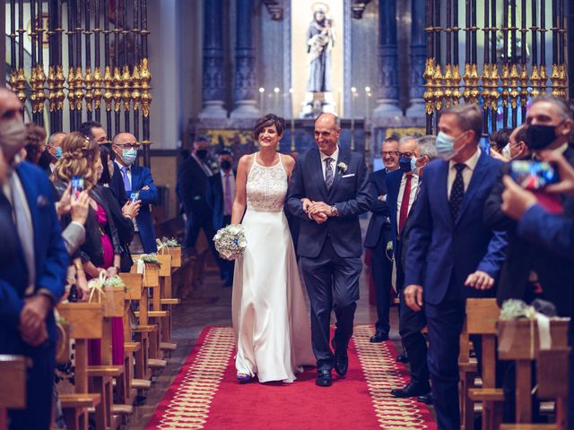 La boda de Daniel y Maider en Pamplona, Navarra 41