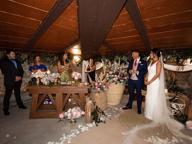 La boda de Fidel y Patricia en Tomiño, Pontevedra 25