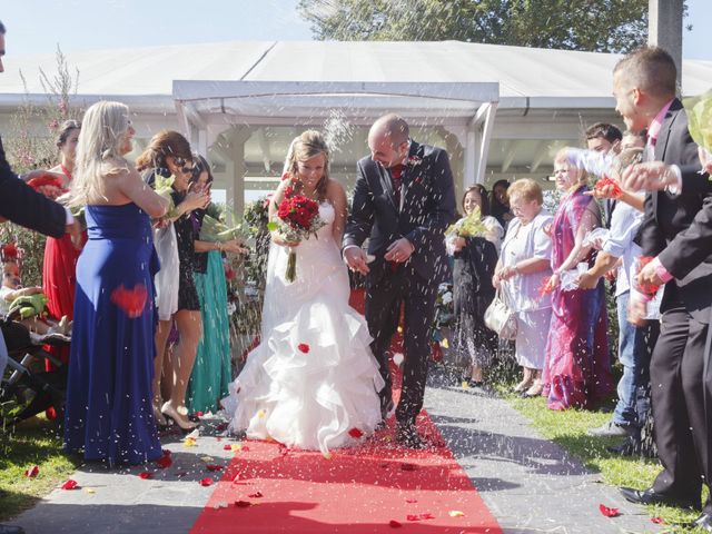 La boda de Julián y Belén en Latores, Asturias 1