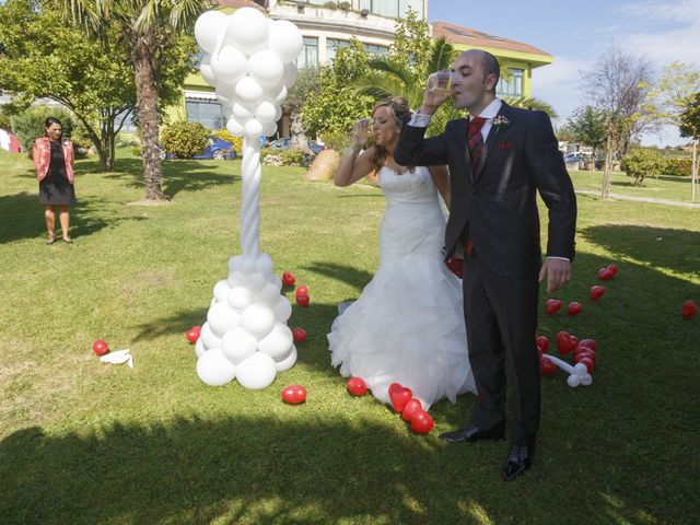 La boda de Julián y Belén en Latores, Asturias 2