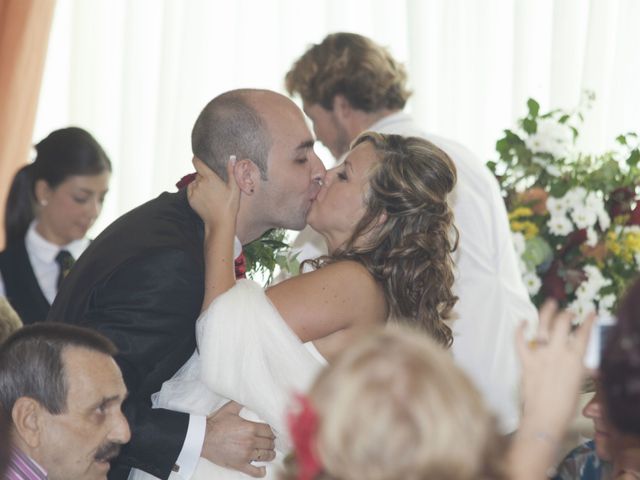 La boda de Julián y Belén en Latores, Asturias 16