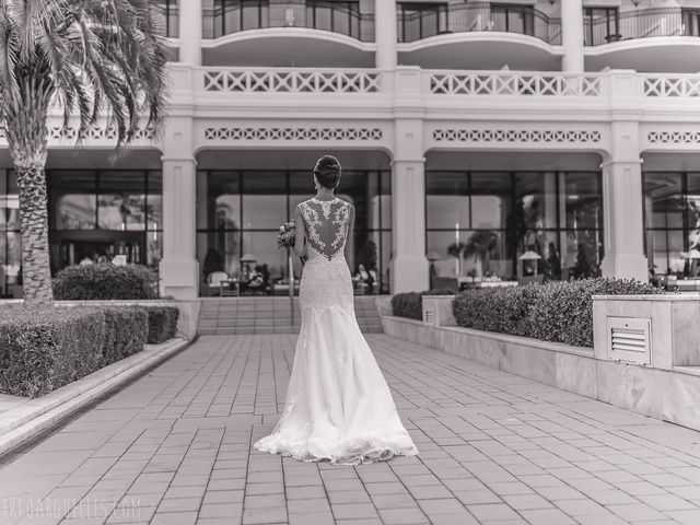 La boda de Esther y Reyes en Valencia, Valencia 14