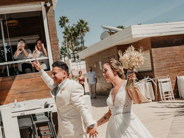 La boda de Iván y Marta en Chiclana De La Frontera, Cádiz 23