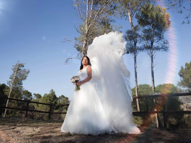 La boda de Toni y Laura en Terrassa, Barcelona 34