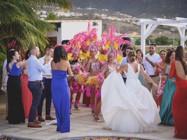 La boda de Juan Carlos y Carolina en Los Realejos, Santa Cruz de Tenerife 55