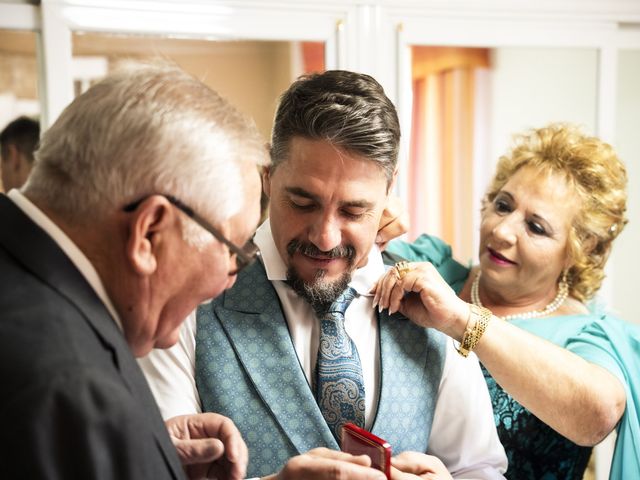 La boda de Manuel y Fátima en Espartinas, Sevilla 5