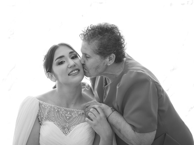 La boda de Marta y José Miguel en Huercal De Almeria, Almería 30