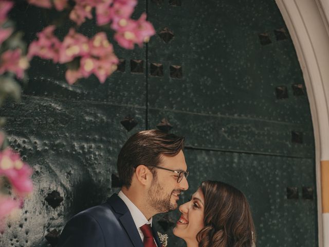 La boda de Pablo y Pina en Valencia, Valencia 91