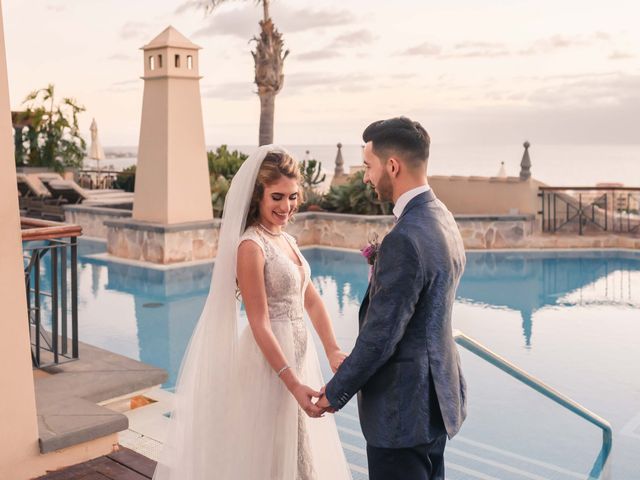 La boda de Cristian y Isabella en Adeje, Santa Cruz de Tenerife 53