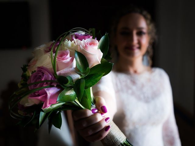 La boda de Teo y Raquel en Fuentes De Andalucia, Sevilla 12