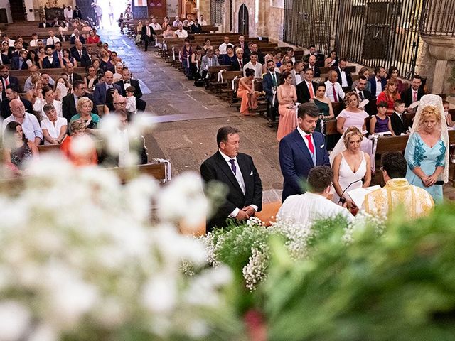 La boda de Jaime y Patricia en Trujillo, Cáceres 48