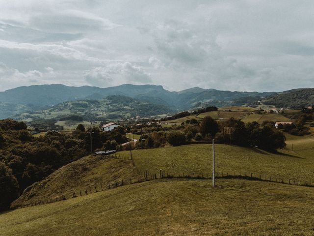 La boda de Ivan y Juncal en Pueblo Zizurkil, Guipúzcoa 105