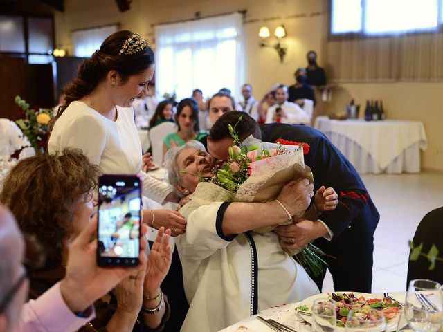 La boda de Eva y Javier en Malpartida De Plasencia, Cáceres 68