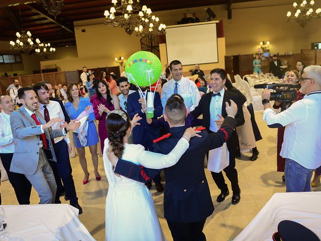 La boda de Eva y Javier en Malpartida De Plasencia, Cáceres 70