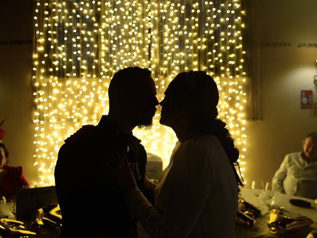 La boda de Eva y Javier en Malpartida De Plasencia, Cáceres 82