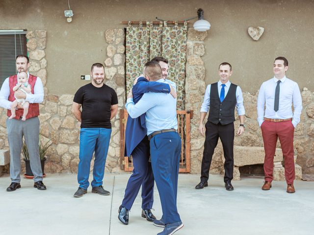 La boda de Gustavo y Esther en Millanes, Cáceres 12