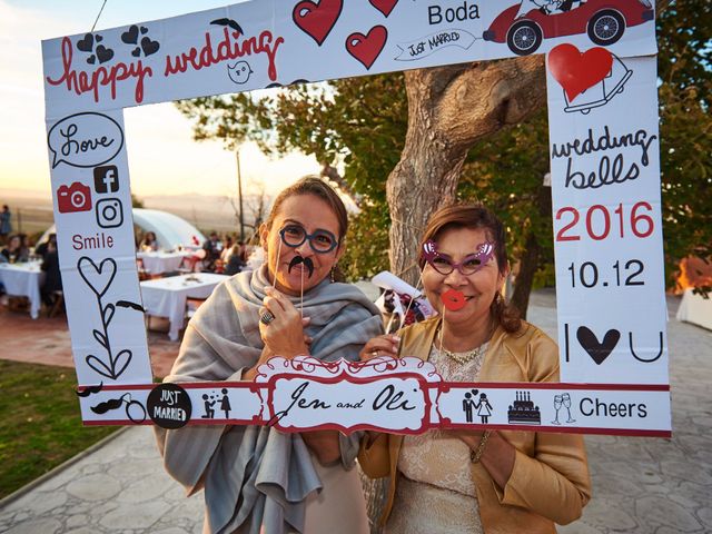 La boda de Oli y Jen en Castellet I La Gornal, Barcelona 27