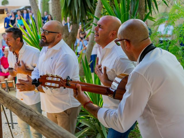 La boda de Jesus y Macarena en Utrera, Sevilla 39