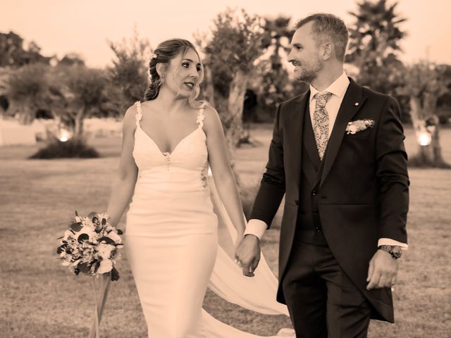 La boda de Jesus y Macarena en Utrera, Sevilla 57