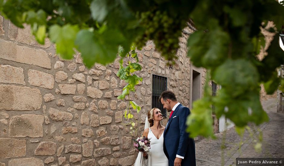 La boda de Jaime y Patricia en Trujillo, Cáceres
