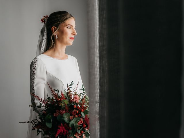 La boda de Victoria y Germán en Granja De Torrehermosa, Badajoz 32