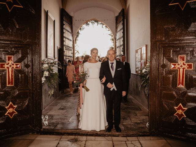 La boda de Victoria y Germán en Granja De Torrehermosa, Badajoz 45