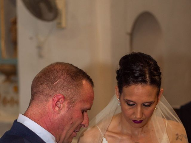 La boda de Oscar y Violeta en La/villajoyosa Vila Joiosa, Alicante 4