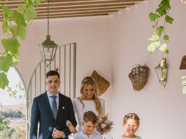 La boda de Roberto y Raquel en Jerez De La Frontera, Cádiz 28