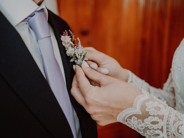 La boda de David y Belén en Espartinas, Sevilla 32