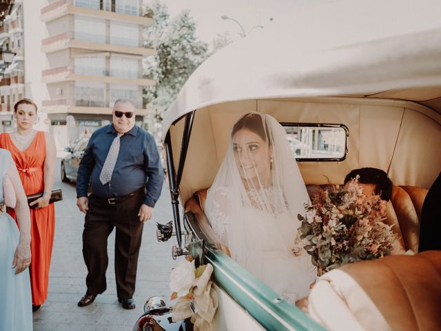 La boda de David y Belén en Espartinas, Sevilla 43