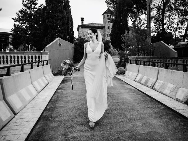 La boda de Hugo y Maria en Vilanova I La Geltru, Barcelona 4