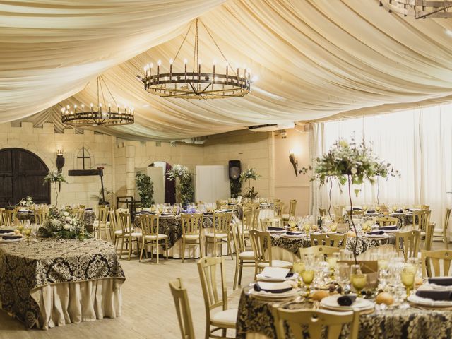 La boda de Raúl y Cynthia en Talamanca Del Jarama, Madrid 31