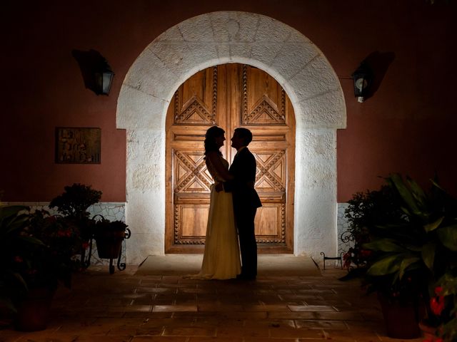 La boda de Tomás y Marta en Sant Cugat Sesgarrigues, Barcelona 22