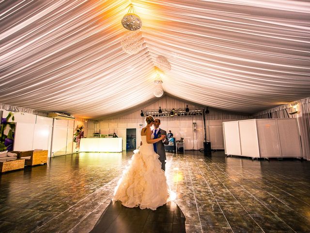 La boda de Javier y Irene en Berlanga De Duero, Soria 27