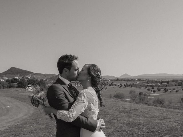 La boda de David y Leire en Gorraiz, Navarra 6