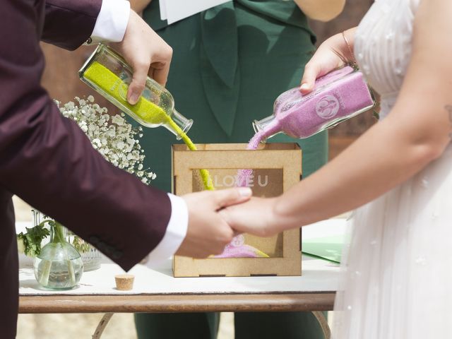 La boda de Carlos y Luciana en La Riera De Gaia, Tarragona 23