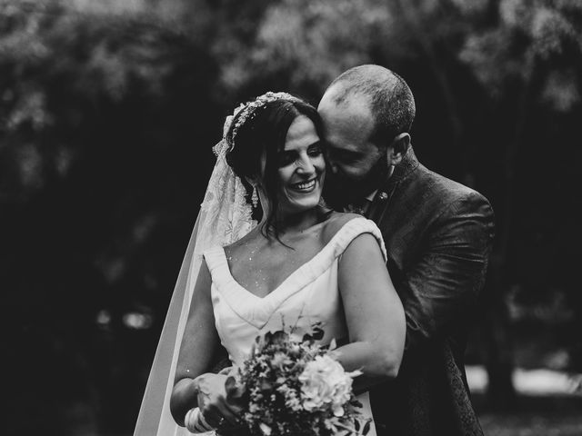 La boda de Gloria y Borja en Valdastillas, Cáceres 75