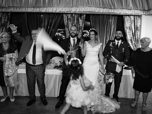 La boda de Gloria y Borja en Valdastillas, Cáceres 86