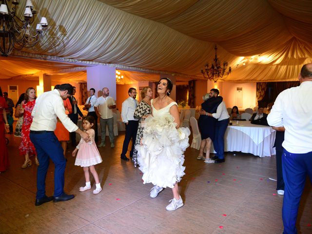 La boda de Gloria y Borja en Valdastillas, Cáceres 115