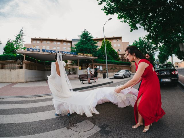 La boda de Marga y Juan Ángel en Albacete, Albacete 28