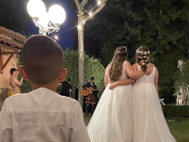 La boda de Marta y Alba en Santiago De Vicalvaro, Madrid 16