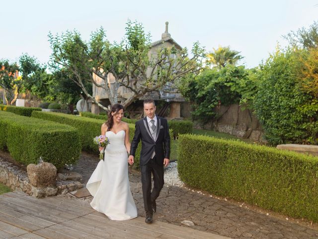 La boda de Oscar y Elena en Culleredo, A Coruña 15
