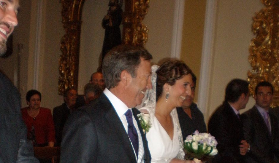 La boda de Miriam y Santi en Fuente El Fresno, Ciudad Real