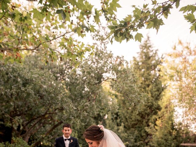 La boda de Miguel y Alba en Navalagamella, Madrid 12