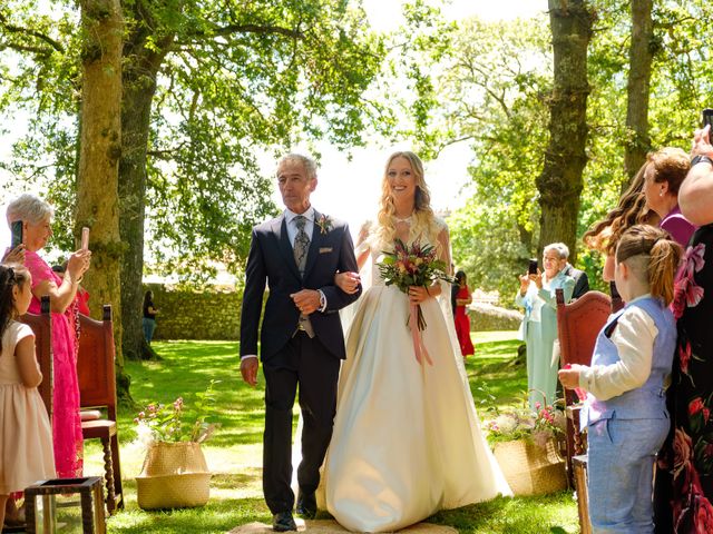 La boda de Rubén y Angie en Ferrol, A Coruña 13