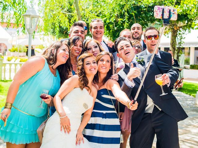 La boda de Jose y Bea en Illescas, Toledo 17