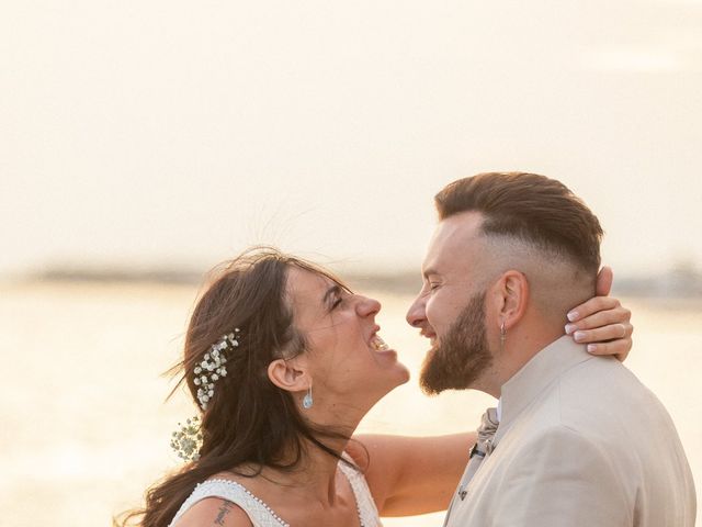 La boda de Ivan y Raquel en Vilanova I La Geltru, Barcelona 24