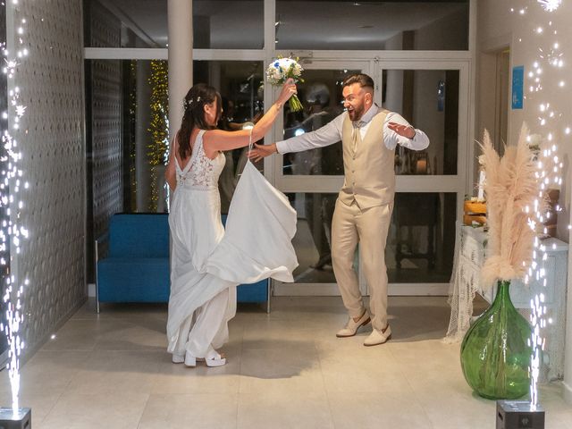 La boda de Ivan y Raquel en Vilanova I La Geltru, Barcelona 29