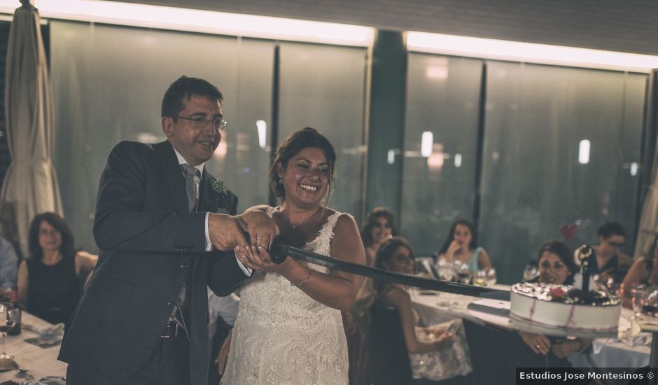La boda de Manuel y Cristina en Valencia, Valencia