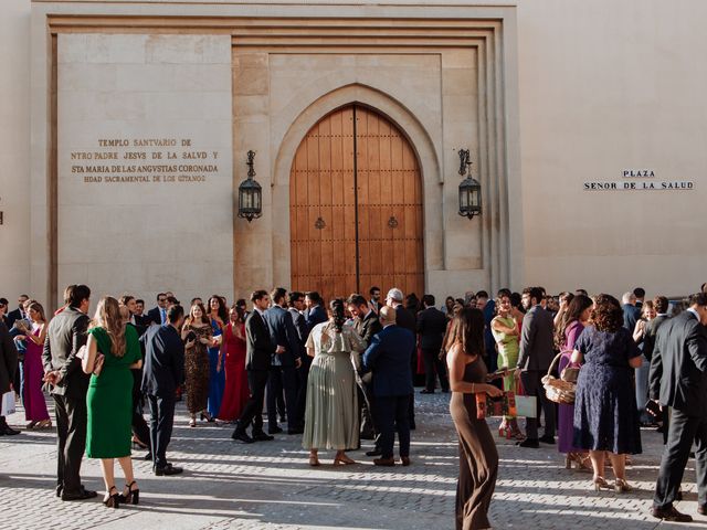 La boda de Rafael y Isabel en Alcala De Guadaira, Sevilla 27